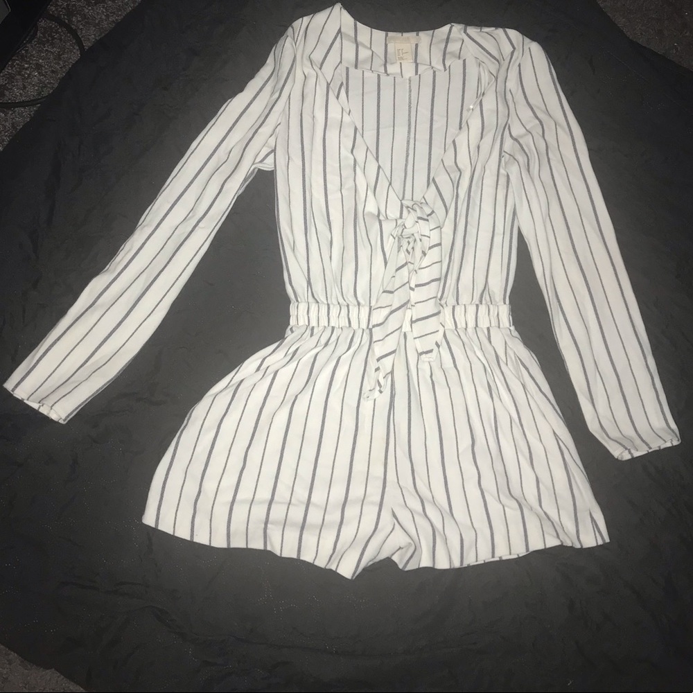 Long sleeve romper